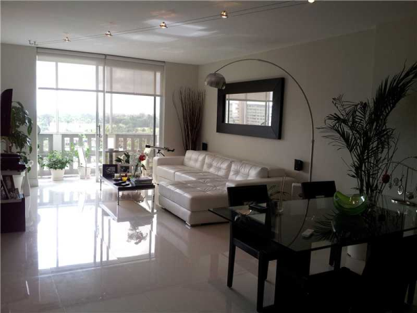 919 HILLCREST DR # 810, Hollywood, Florida 33021 