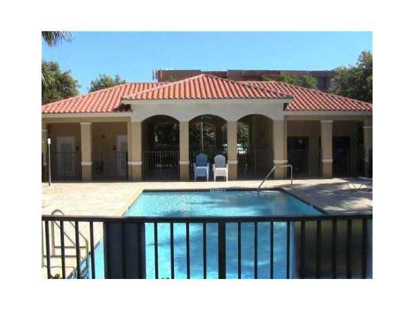 8440 SW 8 ST # 604A, Miami, Florida 33144 