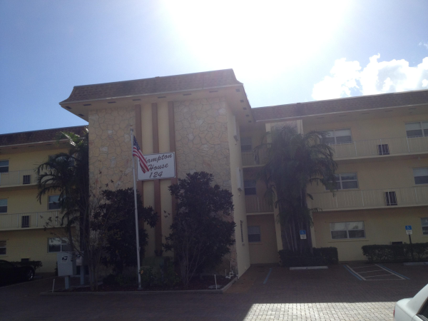 124 Shore Ct #209, North Palm Beach, FL 33408 