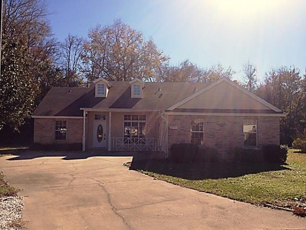 12719 Guernsey St, Jacksonville, FL 32226 