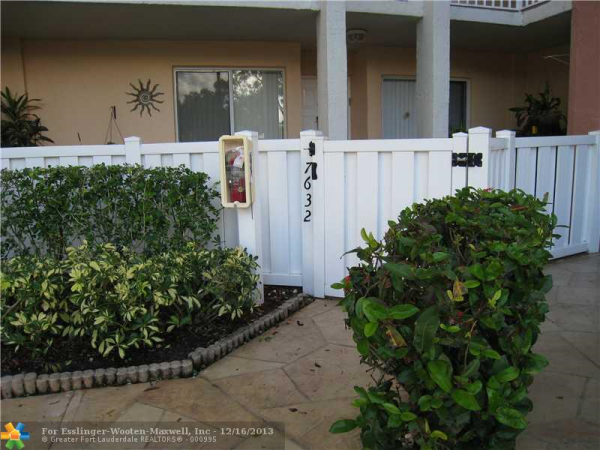 7632 Trent Dr # 112, Tamarac, Florida 33321 