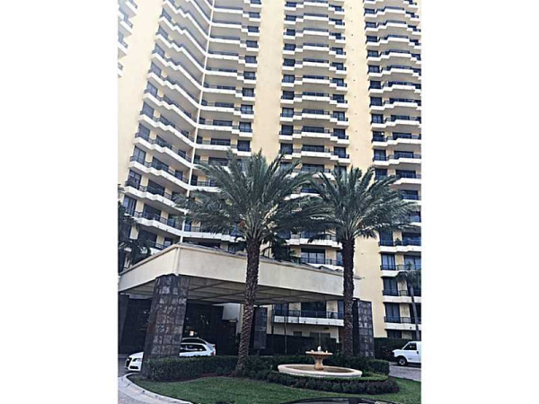 3300 NE 191 ST ST # 303, Aventura, Florida 33180 