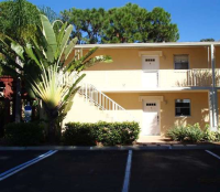 900 La Costa Cir 7, Sarasota, FL 34237 