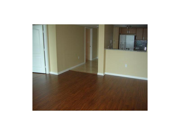 2101 BRICKELL AV # 2305, Miami, Florida 33129 