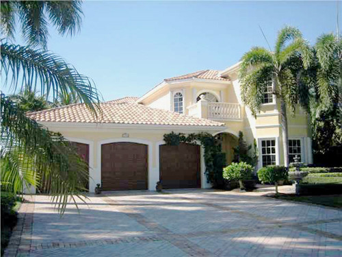 1150 Harbor Ct, Hollywood, FL 33019 