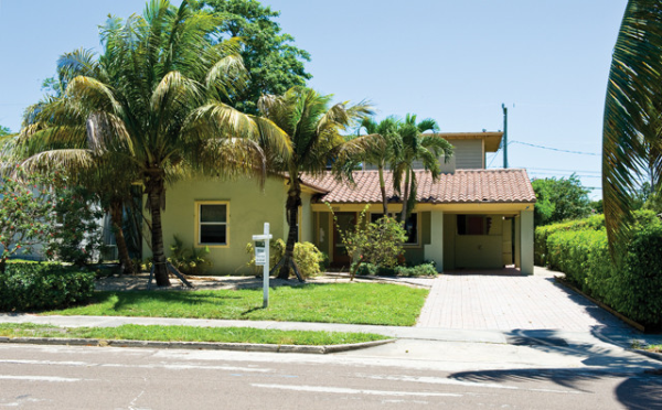 736 Park Place, West Palm Beach, FL 33401 