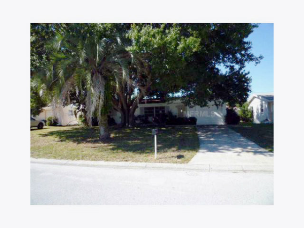 7952 115TH ST, Seminole, FL 33772 