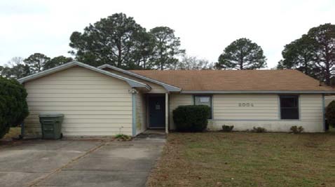 2004 Minnesota Ave, Lynn Haven, FL 32444 