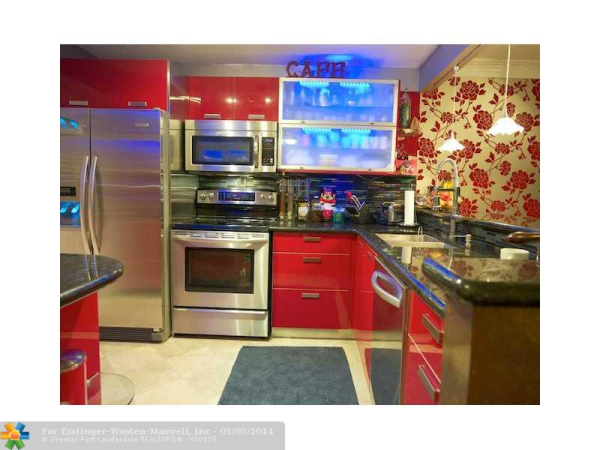 211 NE 8TH AV # 404, Hallandale, Florida 33009 