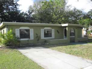 135 Flamingo Drive, Auburndale, FL 33823 
