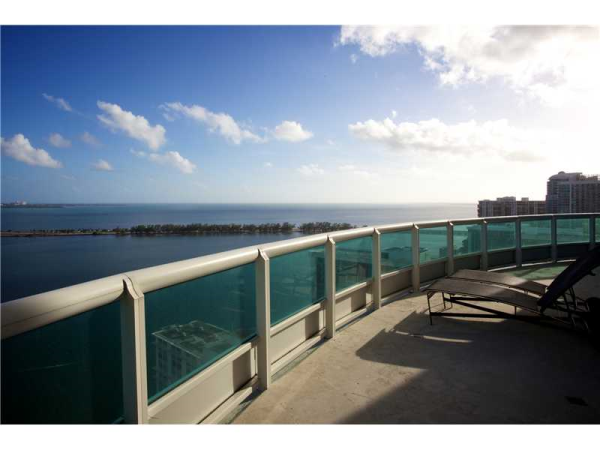 1643 BRICKELL AV # 3102, Miami, Florida 33129 