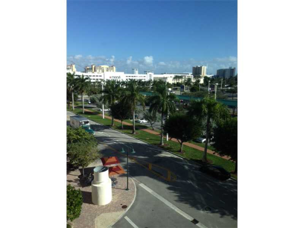 7270 SW 89 ST # C403, Miami, Florida 33156 