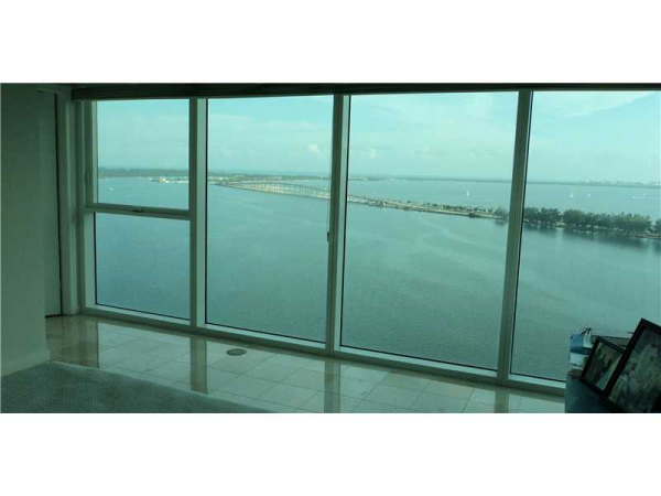 2101 BRICKELL AV # 2207, Miami, Florida 33129 