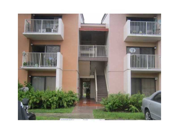 7070 NW 179 ST # 102, Hialeah, Florida 33015 