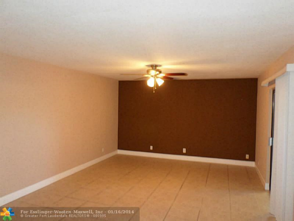 5818 SWORDFISH CT # D, Tamarac, Florida 33319 