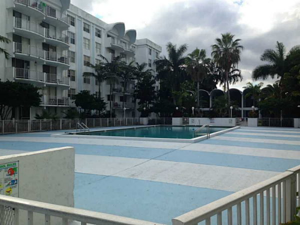 488 NW 165TH STREET RD # B409, Miami, Florida 33169 