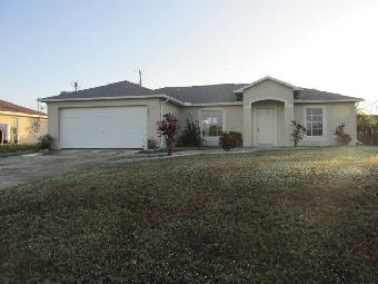 1809 NE 21st Pl, Cape Coral, FL 33909 