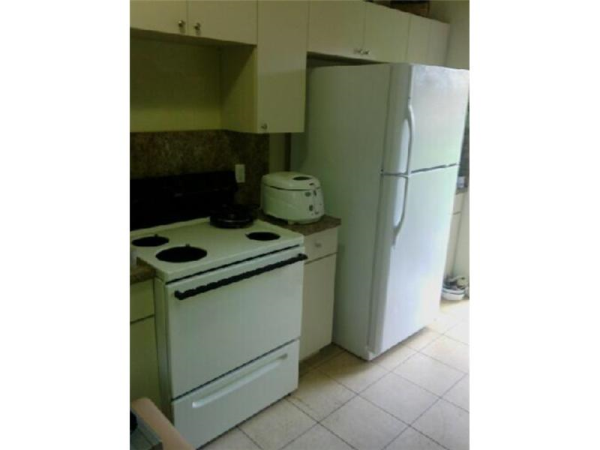 13276 OLD BISCAYNE DR # 303, Homestead, Florida 33033 