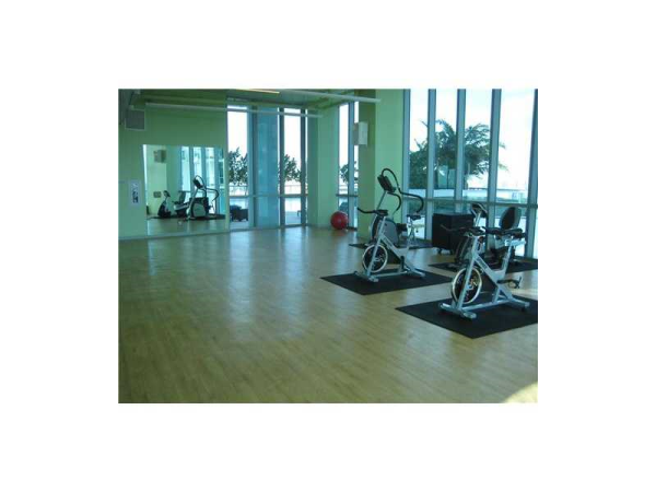 888 BISCAYNE BL # 2706, Miami, Florida 33132 