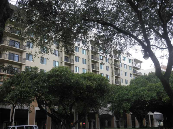 3530 SW 22 ST # 815, Miami, Florida 33145 