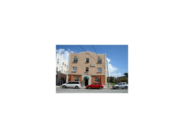 1043 NW 2 ST # 16, Miami, Florida 33128 