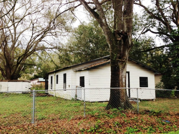 1610 W Charles Ave, Plant City, FL 33567 