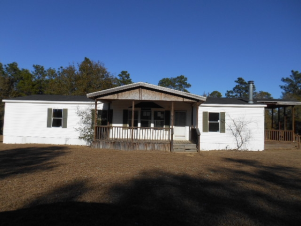 100 Sussex Dr, Defuniak Springs, FL 32433 