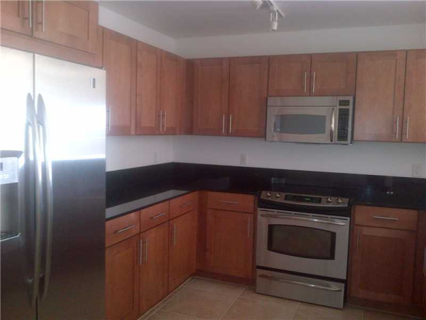 8390 SW 72 AV # 702, Miami, Florida 33143 