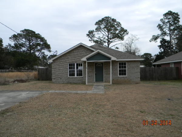 906 Calhoun Ave, Pensacola, FL 32507 