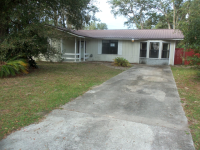 2404 Leigh Ter, Palatka, FL 32177 