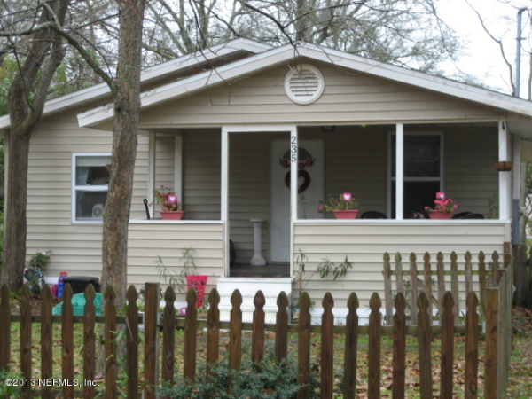 235 Celery Ave N, Jacksonville, FL 32220 