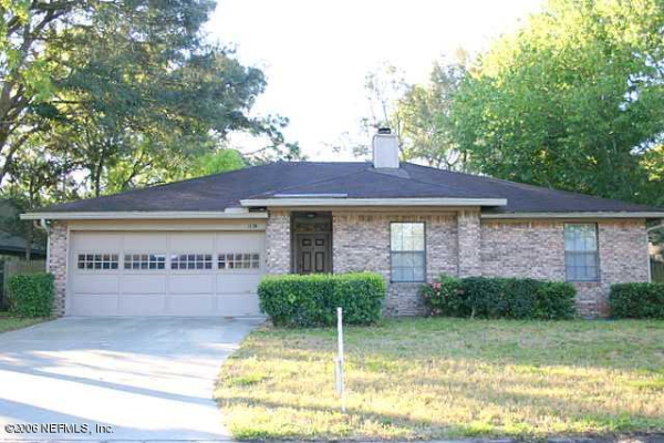 2813 Moorsfield Lane, Jacksonville, FL 32225 