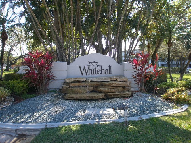 1522 WHITE HALL DR # 102, Davie, Florida 33324 