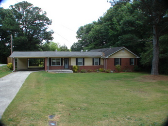 3740 Lake Carlton Rd, Loganville, GA 30052 