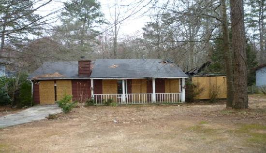 8486 Big Cedar Court, Riverdale, GA 30274 