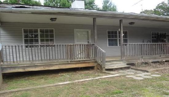 690 Covecrest Drive, Tiger, GA 30576 