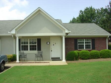 2913  FLORENCE DR, GAINESVILLE, GA 30504 