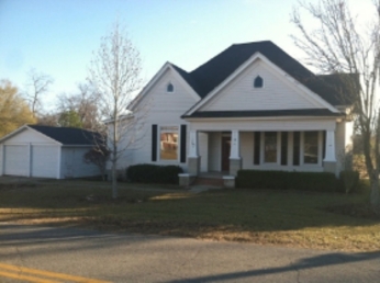 389 Horne St, Pinehurst, GA 31070 