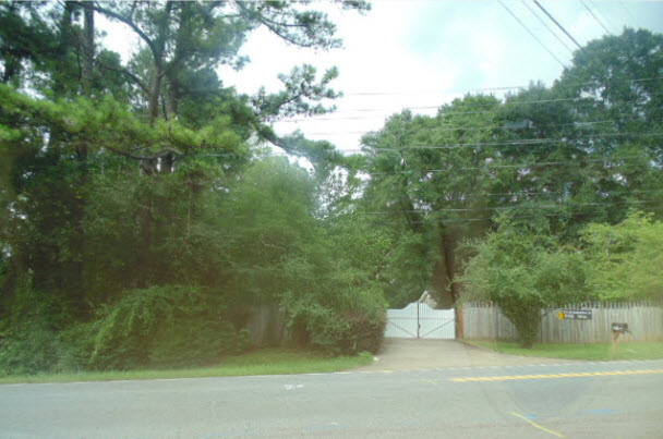 2041 Shallowford Road, Marietta, GA 30066 