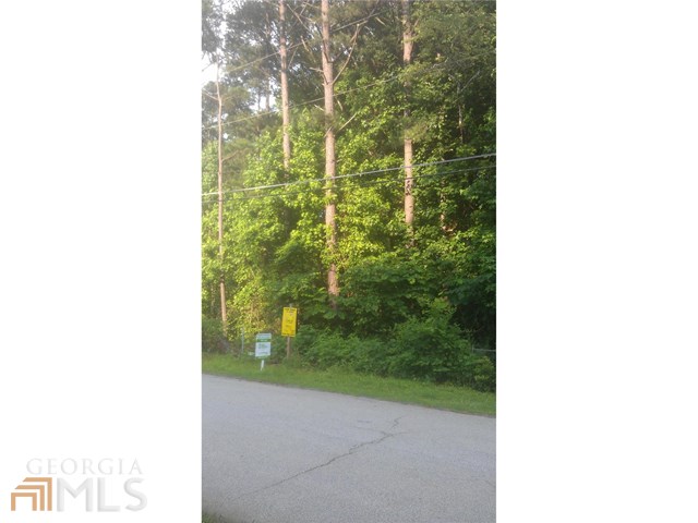 192 Jennifer Lane, Lilburn, GA 30047 