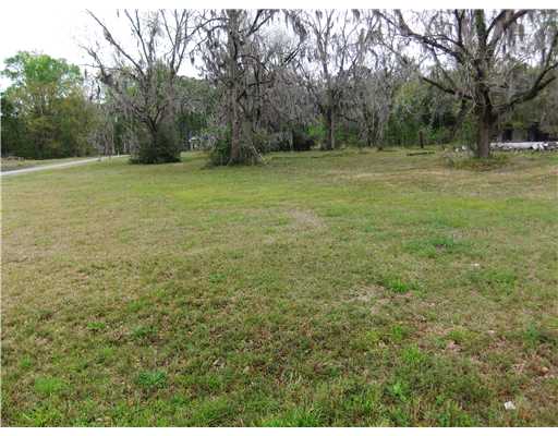 2032 Grove Point Rd, Savannah, GA 31419 