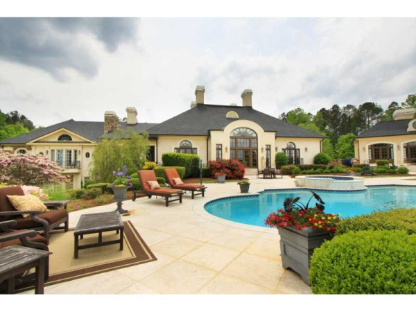 811 Hawks Nest Court, Ball Ground, GA 30107 