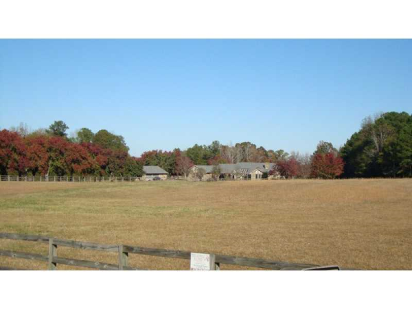 599 Nathan Thaxton Road, Jackson, GA 30233 