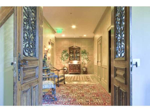 Unit 400 - 1 Brookhaven Drive Ne, Atlanta, GA 30319 