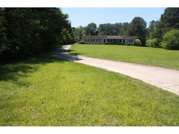 105 Green Road, Alpharetta, GA 30004 