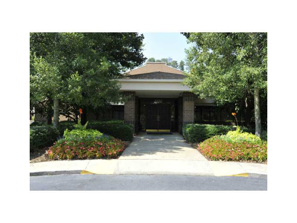 Unit 202 - 1800 Clairmont Lake, Decatur, GA 30033 