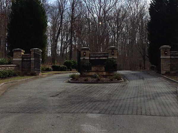 14 Allatoona Estates Drive, Acworth, GA 30102 