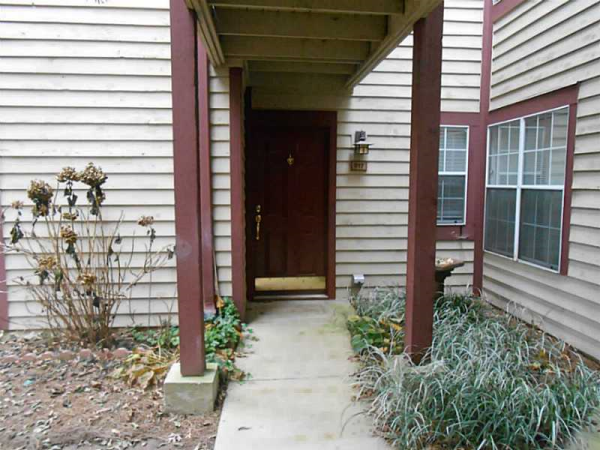 Unit 917 - 917 Wentworth Court, Alpharetta, GA 30022 