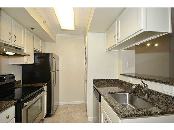 Unit 703 - 795 Hammond Drive, Sandy Springs, GA 30328 