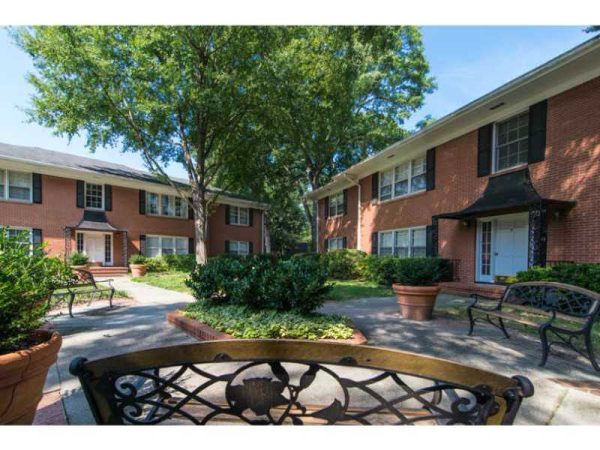 Unit B4 - 3768 Peachtree Road, Atlanta, GA 30319 